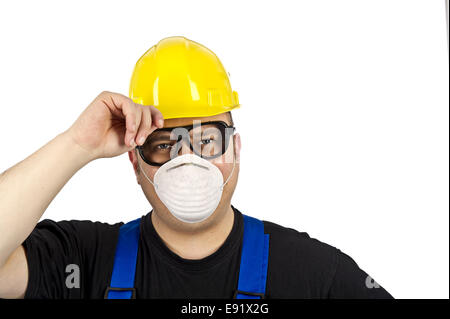Bauarbeiter mit Gesichtsschutz