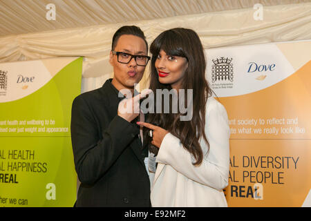 Westminster, London, UK. 16th October, 2014. GOK WAN and JAMEELA JAMIL at the BODY CONFIDENCE AWARDS 2014 held at the House of Commons, Westminster London UK 16/10/14.  On Thursday 16th October charities, organisations, businesses and high profile individuals came together at the House of Commons to celebrate those leading the way in promoting positive body image as part of the 2014 Body Confidence Awards. Credit:  Mark Bourdillon/Alamy Live News Stock Photo