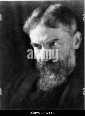 George Bernard Shaw (1856-1950), Irish Playwright, Awarded Nobel Prize in Literature, Portrait, circa 1904 Stock Photo