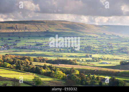 Autumn evening light over Wensleydale from the Buttertubs Pass, Yorkshire Dales National Park, North Yorkshire, England, UK Stock Photo