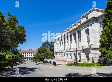 Wheeler Hall at the University of California Berkeley, Berkeley, California, USA Stock Photo
