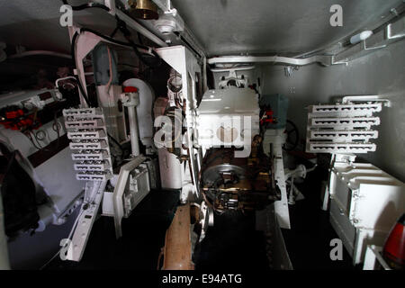 Inside Y turret, one of the four triple 6 inch gun turrets HMS Belfast now a floating museum on the Thames, formerly one of the Stock Photo
