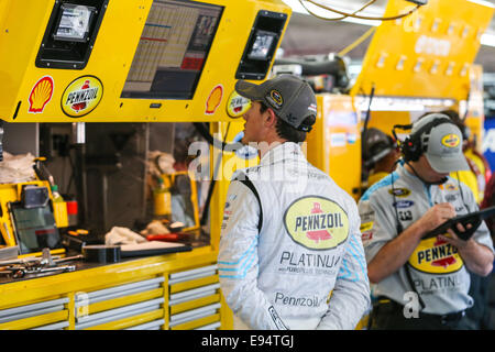 Concord, North Carolina, USA. 9th Oct, 2014. Concord, NC - Oct 9, 2014: Sprint Cup Series driver Joey Logano (22) during practice and qualifying for the Bank of America 500 at Charlotte Motor Speedway in Concord, NC. © Andy Martin Jr./ZUMA Wire/Alamy Live News Stock Photo