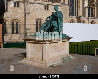 Statue of Constantine the Great, proclaimed Roman Emperor in York AD 306.  York Minster,York,England,UK. Stock Photo