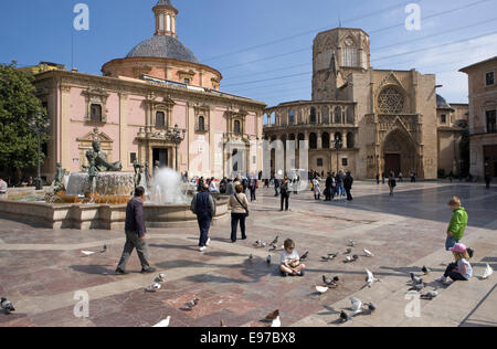 Plaza de la Virgen in Valencia Stock Photo