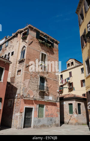 Ramo Va in Campo, Santa Croce, Venice, Italy. Stock Photo