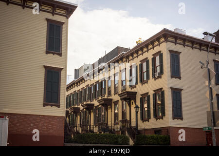 Row houses on Sylvan Terrace dating to 1882 are part of the Jumel Terrace Historic District Stock Photo