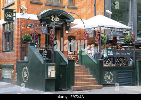 Popular restaurant on trendy Hoxton garden Square in Hackney, east London, UK Stock Photo