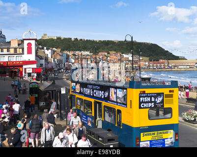 dh South Bay promenade uk SCARBOROUGH NORTH YORKSHIRE Open top bus tourists sea front uk resort people seaside day out seafront england Stock Photo