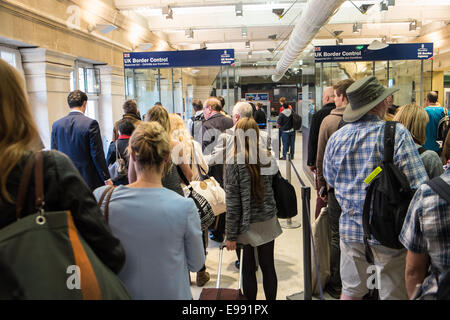 UK border control at Gare du Nord, Eurostar, Paris Stock Photo