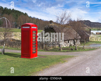 dh Highland Folk Museum scotland NEWTONMORE INVERNESSSHIRE 1930s phonebox crofters cottage cairngorms red telephone box rural phone houses highlands Stock Photo