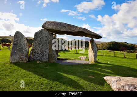 Pentre Ifan Burial Chamber, Pembrokeshire National Park, Wales UK Stock Photo