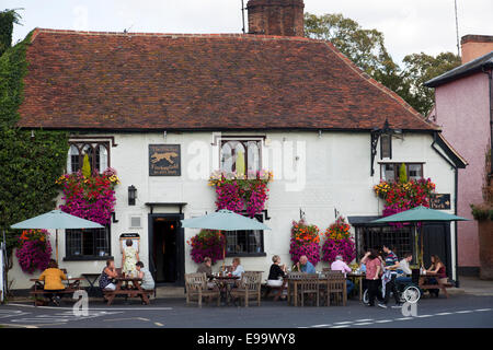 Finchingfield Fox Inn Public House on Village Green in Essex - UK Stock Photo