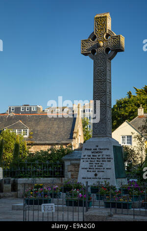 World Wars I and II Memorial in St Ives, Cornwall, England Stock Photo