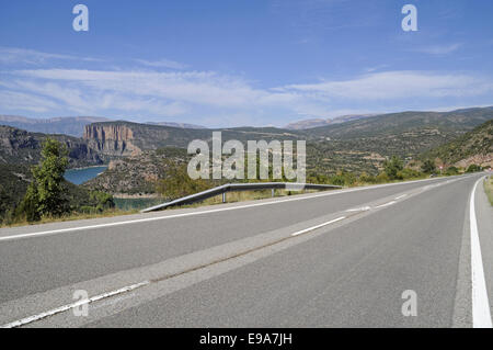 country road, Camarasa reservoir, Tremp, Spain Stock Photo