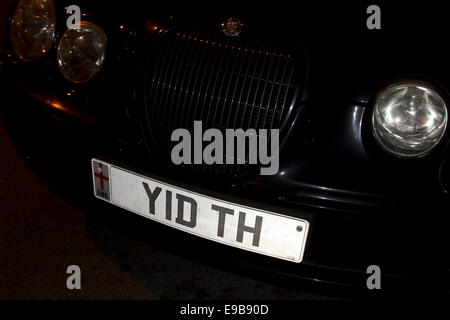 London, UK. 23rd October 2014. A personalized car license YID TH plate adopted by a Tottenham Hotspur supporter referring to to the usage of YID a slang of Jewish origin Credit:  amer ghazzal/Alamy Live News Stock Photo