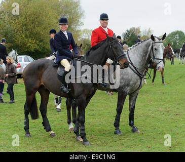 Leicestershire, UK. 24th October, 2014. Mrs Nicky Hanbury and Mr Stephen Rayns - Quorn Hunt Opening Meet at The Kennels. Credit:  Nico Morgan/Alamy Live News Stock Photo