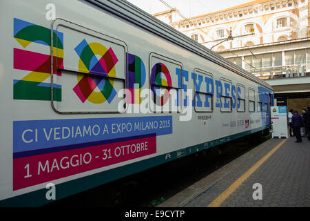 Turin, Italy. 24th Oct, 2014. The Expo Express train stopped at Turin's Porta Nuova station. The Italian FS Group wants partnership with Milan Expo 2015 and the Mondadori Group which is composed of three coaches (Live Expo, Food Expo and Home Expo). Credit:  Elena Aquila/Pacific Press/Alamy Live News Stock Photo