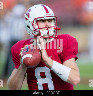 October 25, 2014: Stanford Cardinal quarterback Kevin Hogan (8) warms up prior to the NCAA Football game between the Stanford Cardinal and the Oregon State Beavers at Stanford Stadium in Palo Alto, CA. Stanford defeated Oregon State 38-14. Damon Tarver/Cal Sport Media Stock Photo