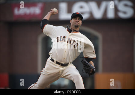 Oct. 25, 2014 - San Francisco, Calif, USA - San Francisco Giants starting pitcher Ryan Vogelsong (32) works in the first inning in Game 4 of the World Series at AT&T Park in San Francisco, Calif. on Friday, Oct. 25, 2014. (Credit Image: © Jose Luis Villegas/Sacramento Bee/ZUMA Wire) Stock Photo