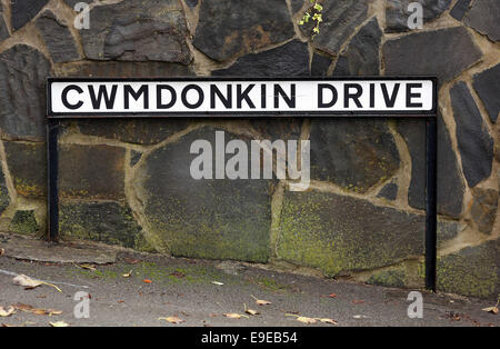 Swansea, UK. Friday 24 October 2014  Cwmdonkin Drive road sign, Swansea  Re: This year marks the centenary of Dylan Thomas' birth on 28th October 2014 with events at the birthplace of author and poet Dylan Thomas, at 5 Cwmdonkin Drive, Swansea, south Wales, UK. Credit:  D Legakis/Alamy Live News Stock Photo