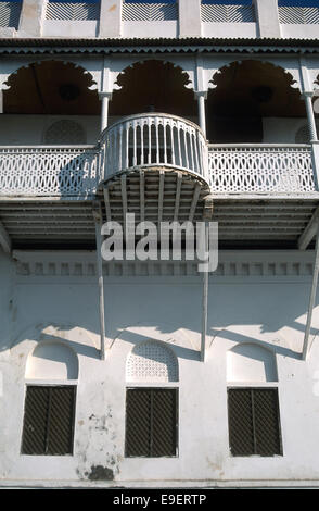 Balcony on a house in the Lawatia quarter of Muttrah-Muscat in Oman Stock Photo