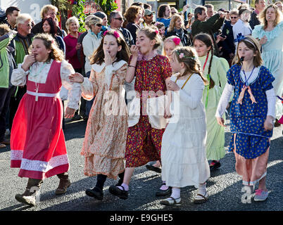 Young girls in the Hal an Tow celebrations on Flora day in Helston, Cornwall, UK Stock Photo