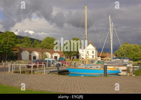 Boats at Bowling Basin at the end of the Forth and Clyde Canal in West Dunbartonshire, Scotland Stock Photo