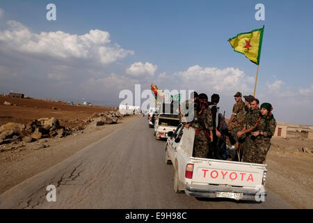 Kurdish People's Protection Unit YPG ( Male) and YPJ ( Female) fighters ...