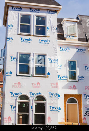 DuPont Tyvek house wrap applied on new home construction - Virginia USA Stock Photo