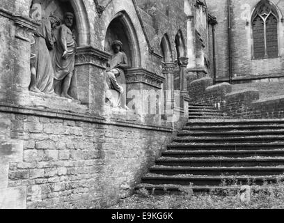 Frome a small town in Somerset England St John the Baptist Church Stock Photo