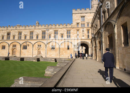 The Great Quadrangle, more popularly known as Tom Quad, Christ Church, Oxford, England, UK Stock Photo