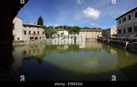 The ancient village of Bagno Vignoni, Val d'Orcia, Tuscany, Italy Stock Photo