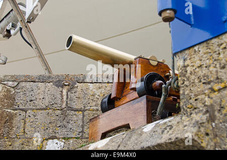 Starting Cannon at the Royal Yachting Association,, Cowes, UK Stock Photo