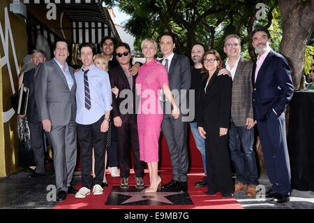 Los Angeles, CA, USA. 29th Oct, 2014. Peter Roth, Simon Helberg, Melissa Rauch, Kunal Nayyar, Johnny Galecki, Kaley Cuoco, Jim Parsons, Steven Molaro, Nina Tassler, Bill Prady, Chuck Lorre at the induction ceremony for Star on the Hollywood Walk of Fame for Kaley Cuoco, Hollywood Boulevard, Los Angeles, CA October 29, 2014. Credit:  Michael Germana/Everett Collection/Alamy Live News Stock Photo