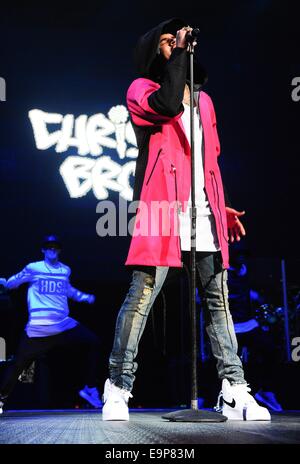 Brooklyn, New York, USA. 30th Oct, 2014. Chris Brown on stage for Power 105.1's Powerhouse 2014 - Part 3, Barclays Center, Brooklyn, NY October 30, 2014. Credit:  Gregorio T. Binuya/Everett Collection/Alamy Live News Stock Photo