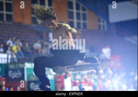 Jakarta, Indonesia. 31st Oct, 2014. Skateboarder Evan Smith performs during DC South East Asia Tour 2014 in Jakarta, Indonesia, Oct. 31, 2014. Credit:  Zulkarnain/Xinhua/Alamy Live News Stock Photo