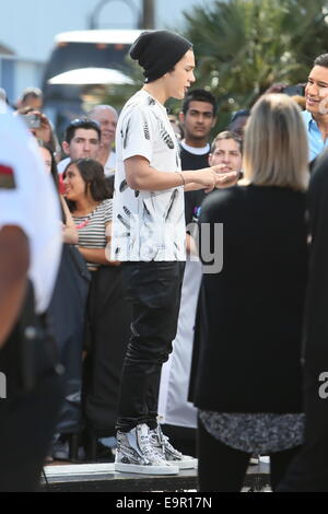 Austin Mahone seen at Universal Studios where he was interviewed by Mario Lopez for television show Extra.  Featuring: Austin Mahone Where: Los Angeles, California, United States When: 28 Apr 2014 Stock Photo