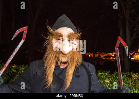 Southport, Merseyside, UK. 31st October, 2014.  The Happy Halloween Spookport festival at Pleasure land Southport.   The ‘spooktacular’ parade through the streets of the town is an inaugural event organised by the newly formed BID team to improve and attract people to the central district. Credit:  Cernan Elias/Alamy Live News Stock Photo