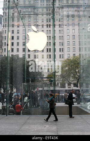 The flagship Apple store on 5th Avenue in New York City. Stock Photo