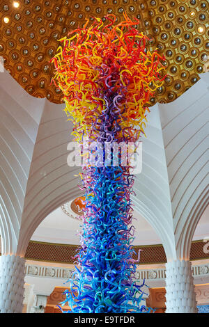 Glass Sculpture By Artist Dale Chihuly In The Royal Towers Grand Lobby Atlantis Hotel The Palm Dubai UAE Stock Photo