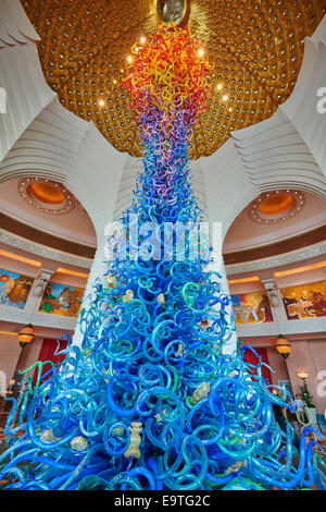 Glass Sculpture By Artist Dale Chihuly In The Royal Towers Grand Lobby Atlantis Hotel The Palm Dubai UAE Stock Photo