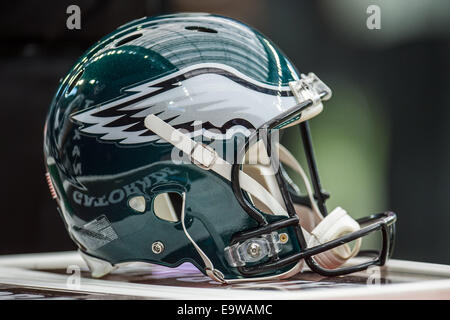 Houston, Texas, USA. 2nd Nov, 2014. A Philadelphia Eagles helmet during the 1st half of an NFL game between the Houston Texans and the Philadelphia Eagles at NRG Stadium in Houston, TX on November 2nd, 2014. The Eagles won the game 31-21. Credit:  Trask Smith/ZUMA Wire/Alamy Live News Stock Photo