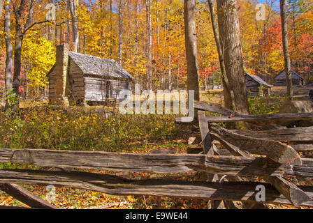 Alex Cole cabin on Roaring Fork Motor Nature Trail in Great Smoky Mountains National Park during autumn. Stock Photo