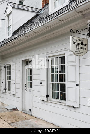 https://l450v.alamy.com/450v/e9weyf/johannes-mueller-house-lititz-pennsylvania-usa-e9weyf.jpg