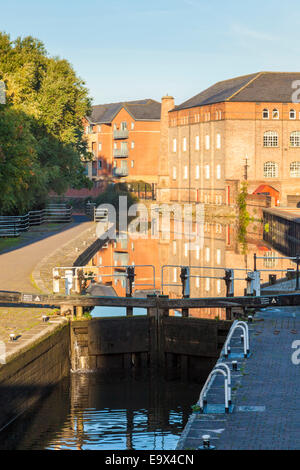 Castle Lock on the Nottingham and Beeston Canal, in the city of Nottingham, England, UK Stock Photo