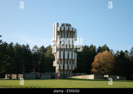 The Kozara Monument by sculptor Dusan Dzamonja is pictured on the peak of the Kozara mountain range close to Prijedor, Bosnia and Herzegovina, 23 October 2013. The monument, which was built in 1972, commemorates the battle between Yugoslavian partisans and the Croatian army, the Utasha militia and the German Wehrmacht, in July 1942. Photo: Hauke Schroeder/dpa - NO WIRE SERVICE - Stock Photo