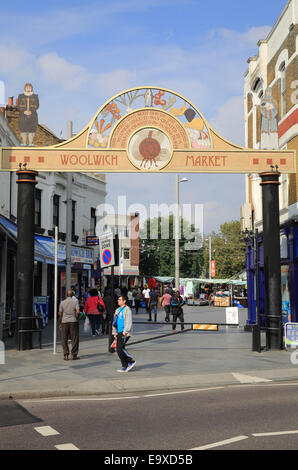 Old Woolwich Market, on Beresford Square, in the Borough of Greenwich in the Thames Gateway regeneration project, SE London Stock Photo