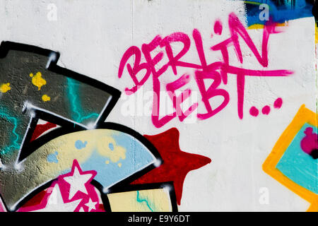 Berlin Wall lebt star Graffiti Urban 2014 colour Stock Photo