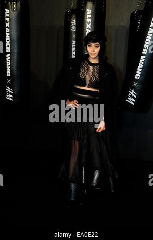 Fan Bingbing attends press conference of TV drama Empire Wu Zetian in